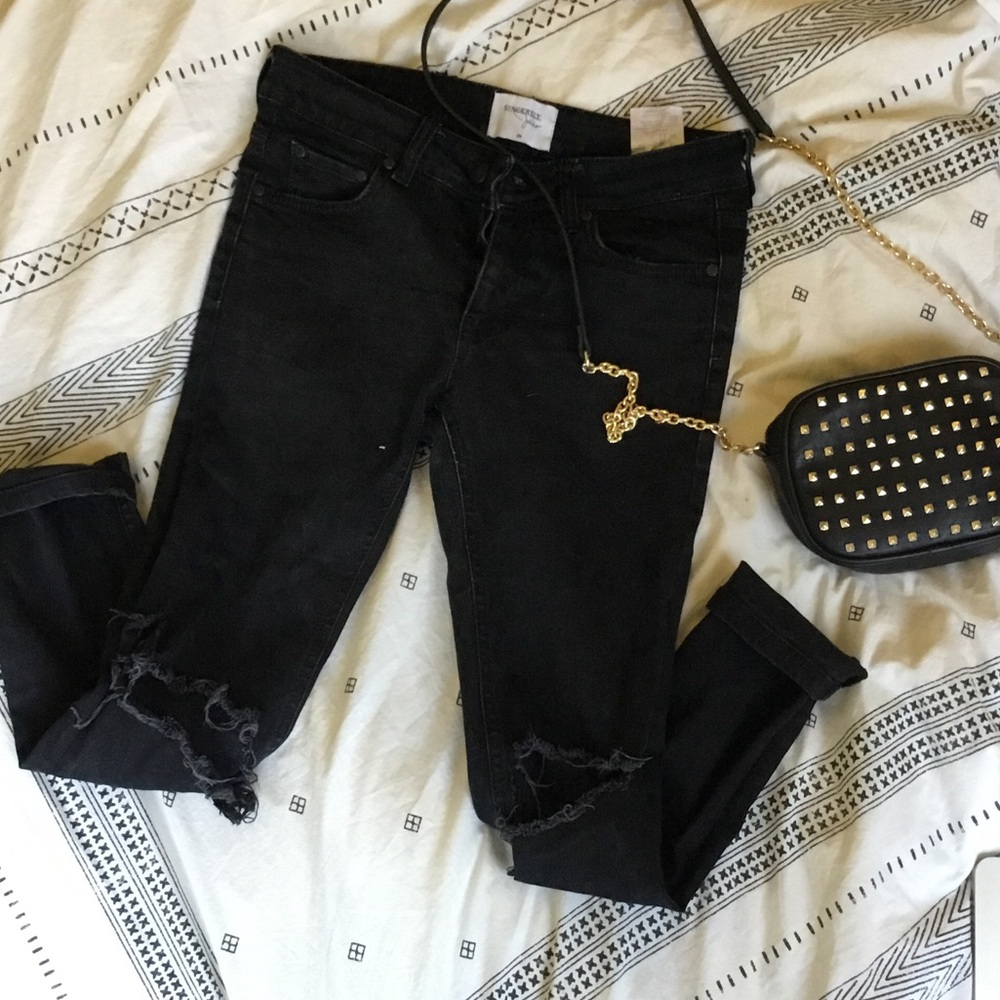 Sincerely Jules Cropped Jean