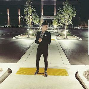 Meet your Posher, Shavez