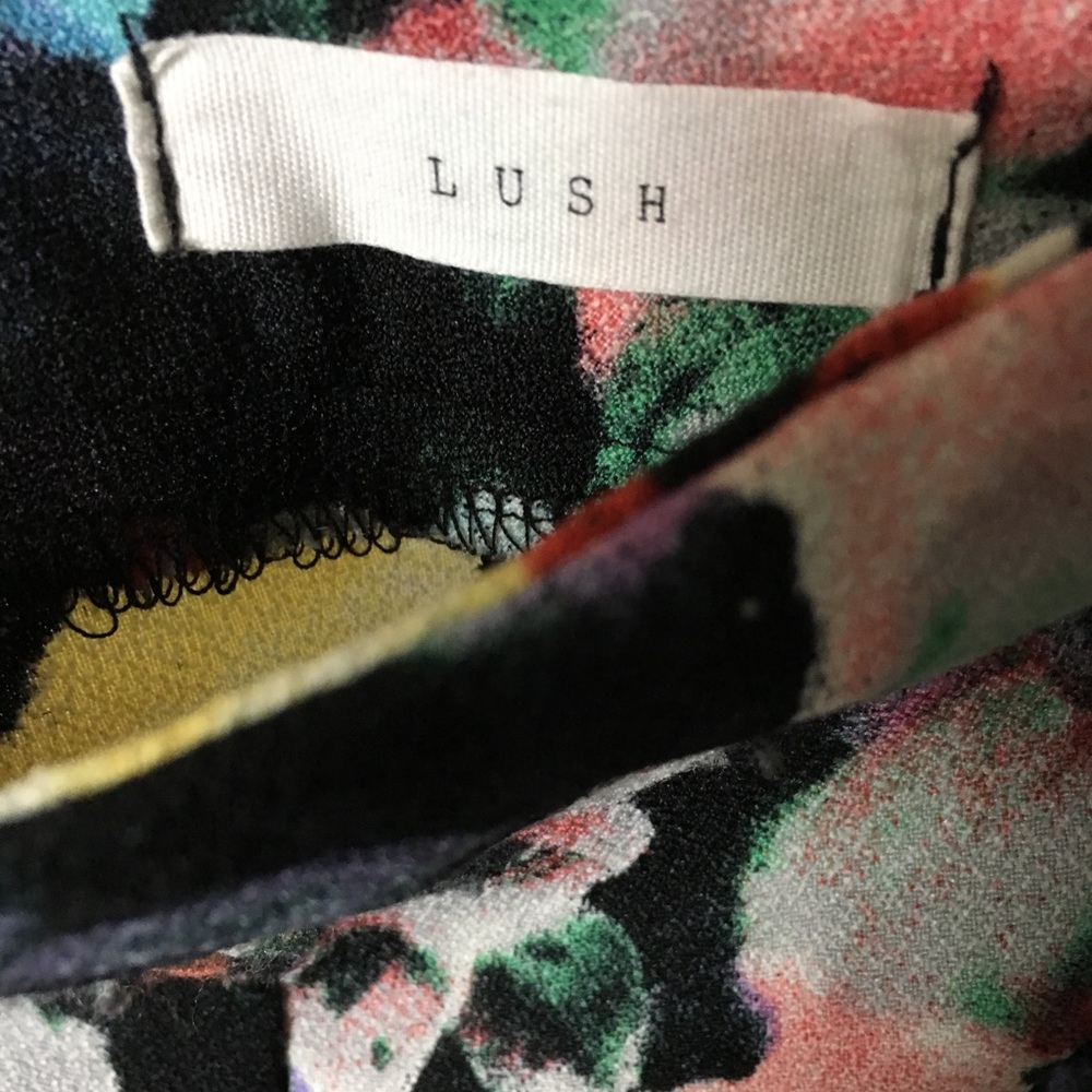 Lush floral skater skirt - Picture 5 of 5