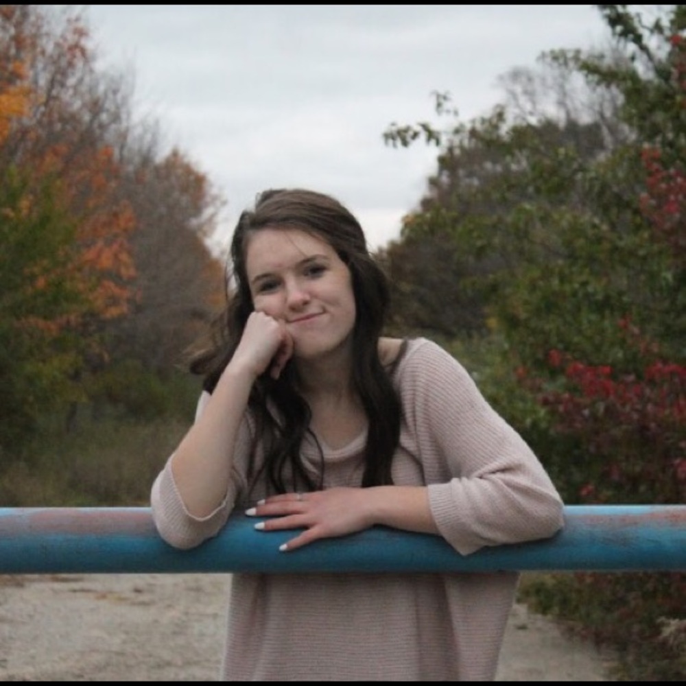 Meet your Posher, Madi