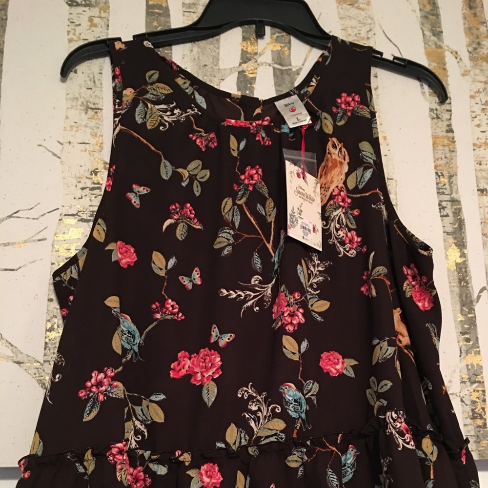 Disney top
