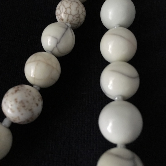 Chico's Jewelry - Chico’s bead necklace