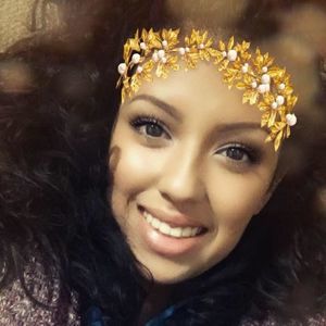 Meet your Posher, Daniela