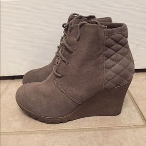 Mia Debra Wedge booties