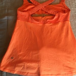 Lululemon tank