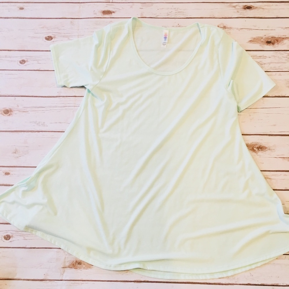 Lularoe Perfect Shirt L