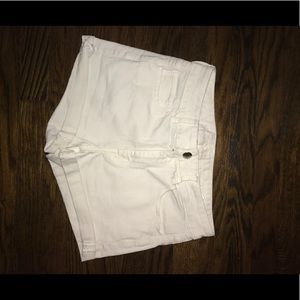 American Eagle White shorts SIZE 10
