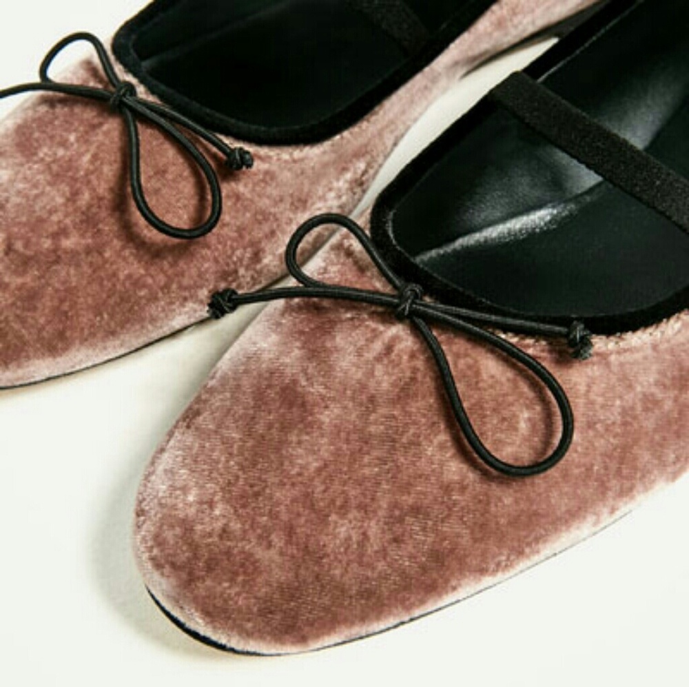 ZARA Nude Pink New Velvet Ballerinas - Picture 6 of 7