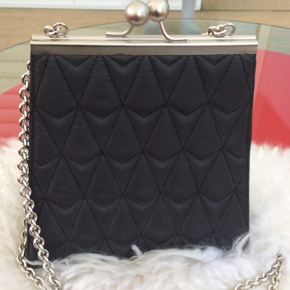 L'Arelle New York quilted  shoulder bag amazing - Picture 2 of 8