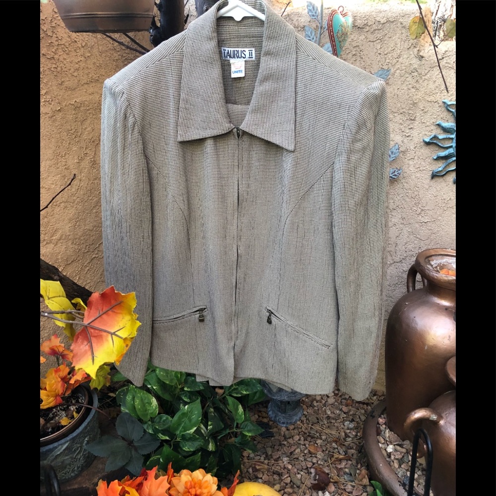 Taurus ll - Jacket /slacks 🍁