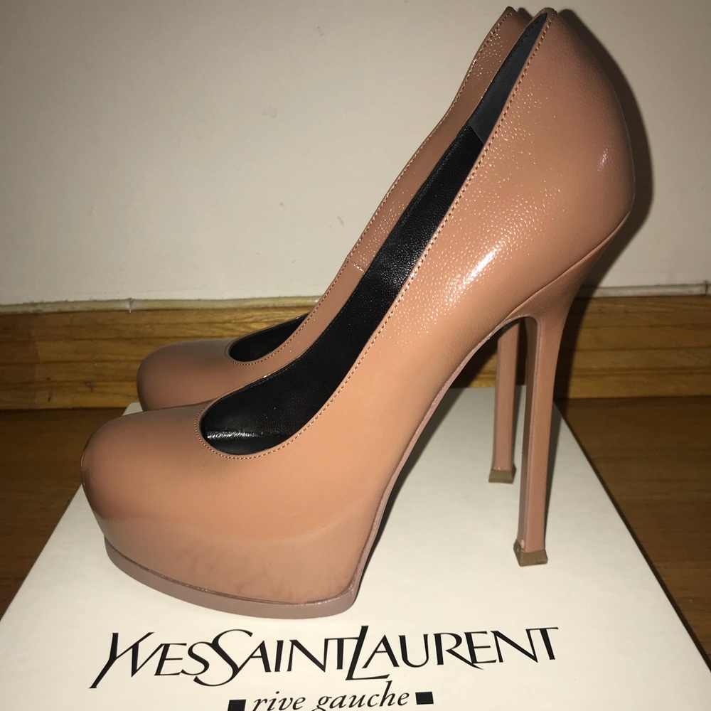 🎊HOST PICK🎊YSL NUDE Pumps