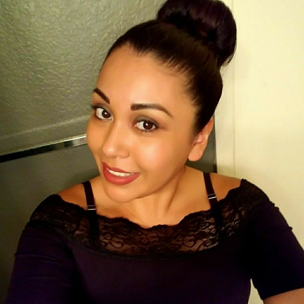 Meet your Posher, Maria