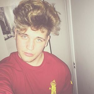 Meet your Posher, Dylan