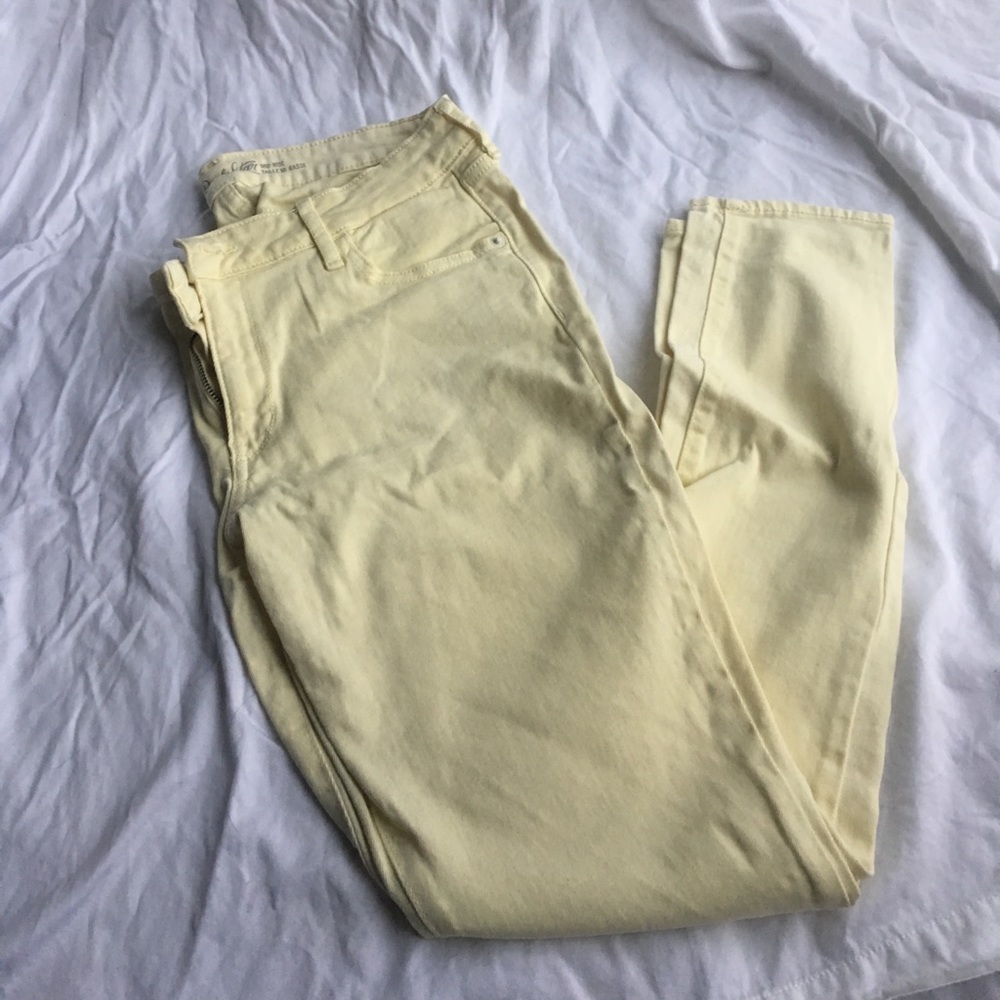 Old Navy Yellow Skinny Jeans