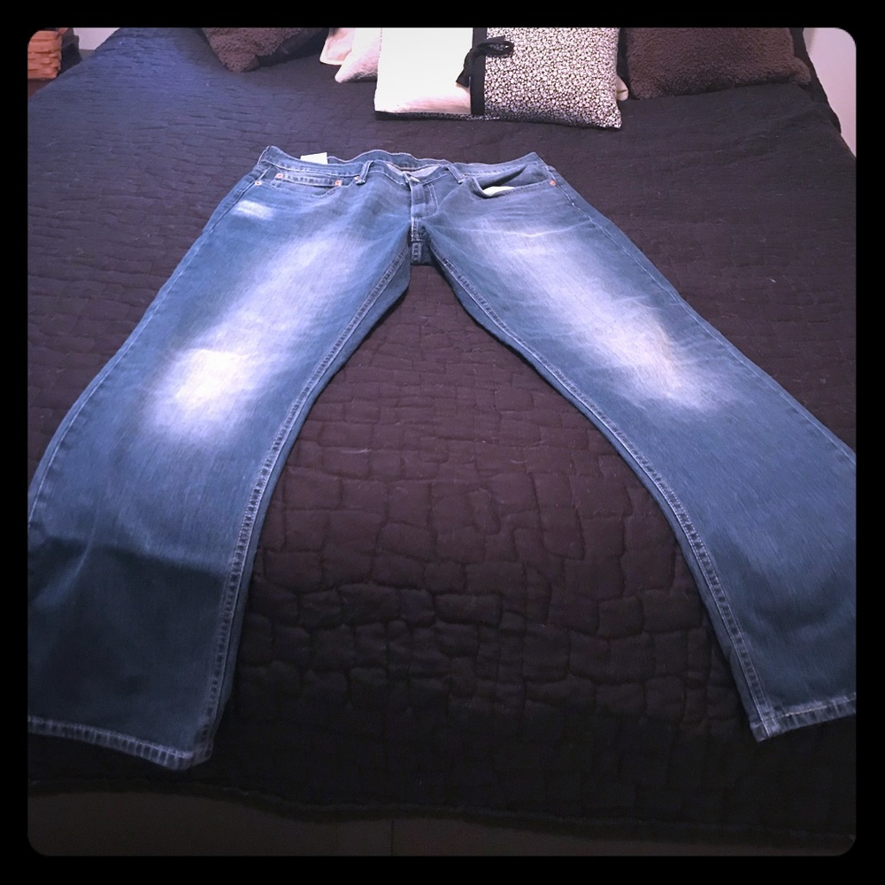 Men’s Levi’s 541- worn once!