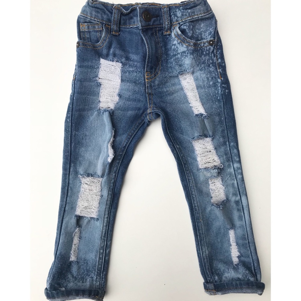 DudleyDenim Distressed Jeans