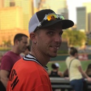 Meet your Posher, Lee