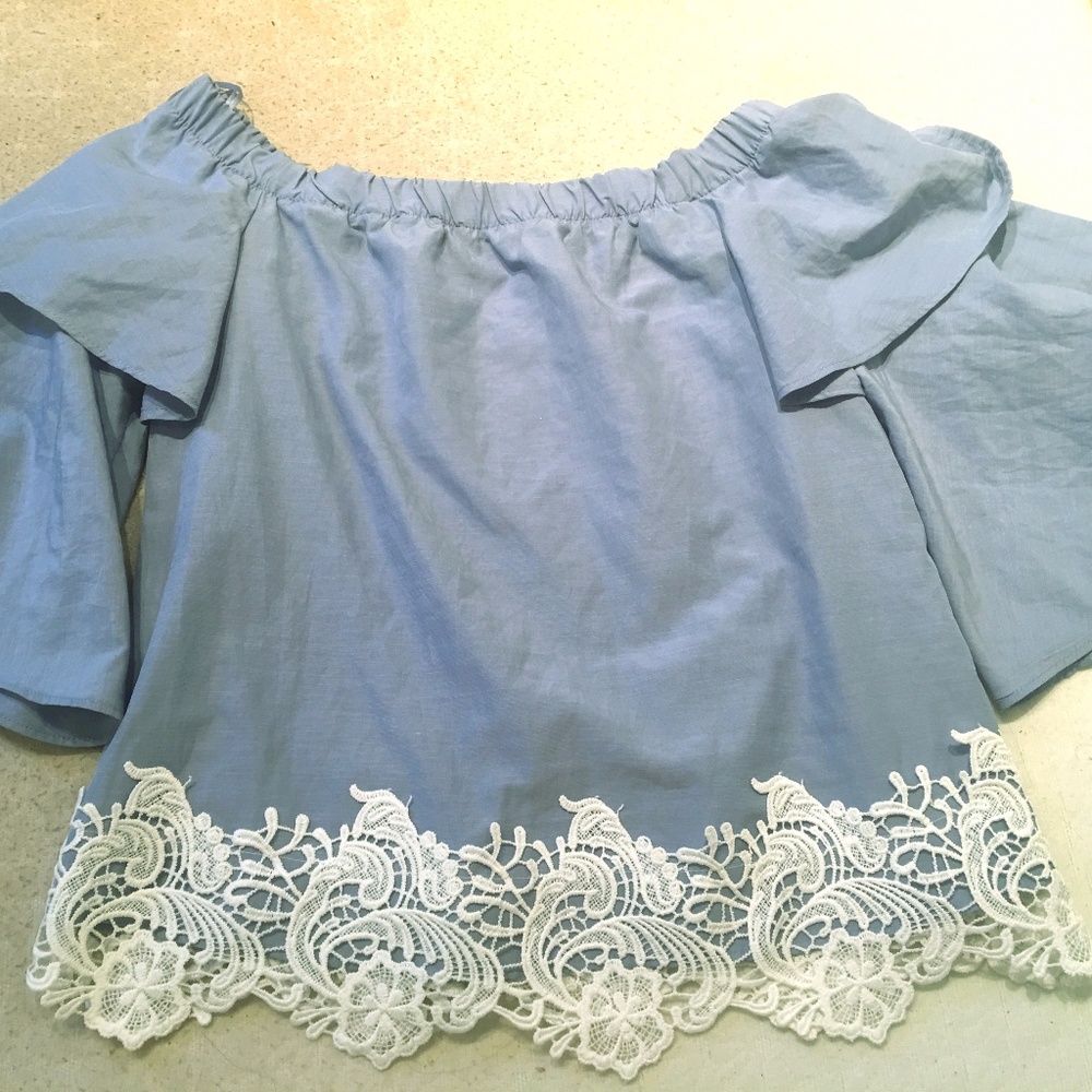 Zara cold-shoulder top with lace lining
