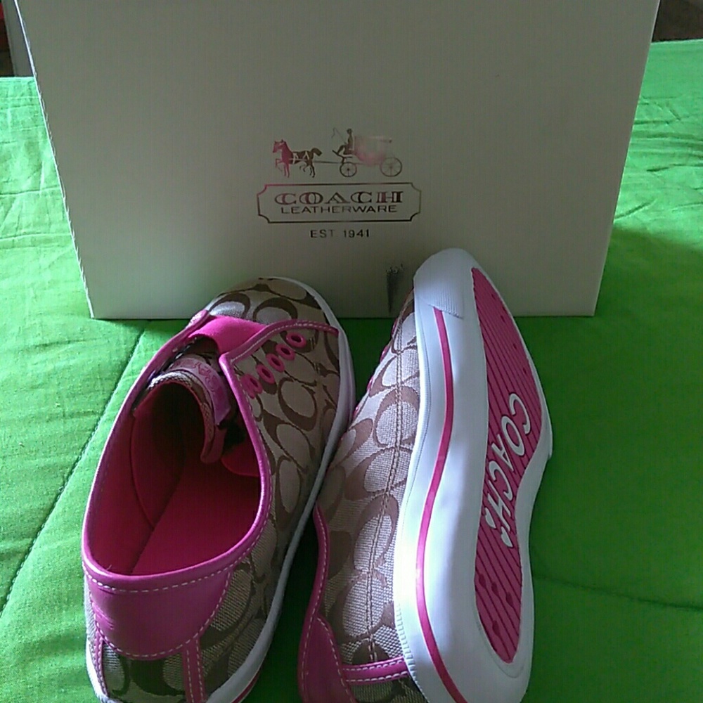 Coach shoes