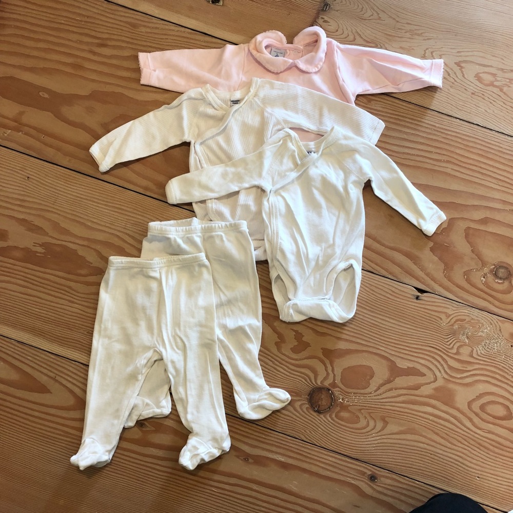 Petit Bateau 3m bodysuit and footed pants bundle