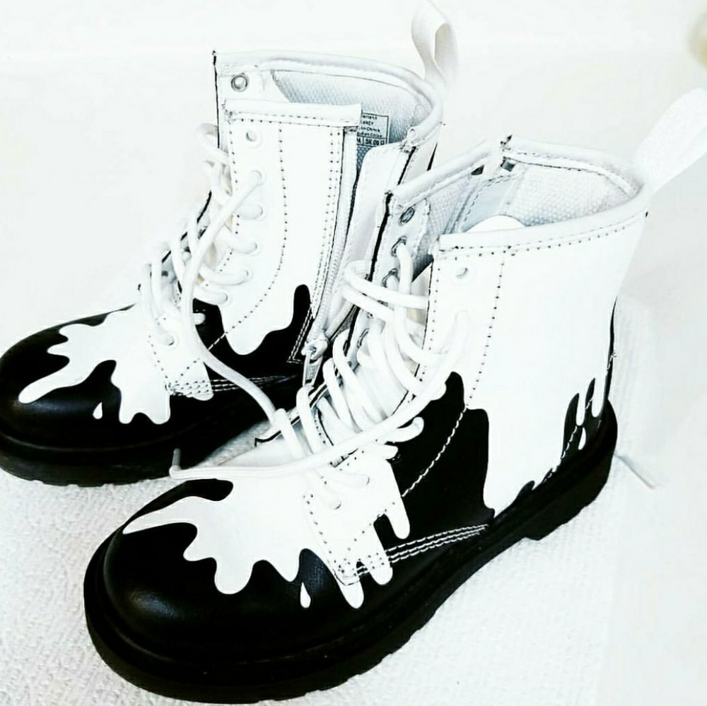 Dr. Martens Kids boots