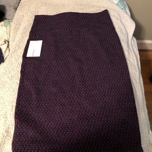 Large Cassie lularoe skirt