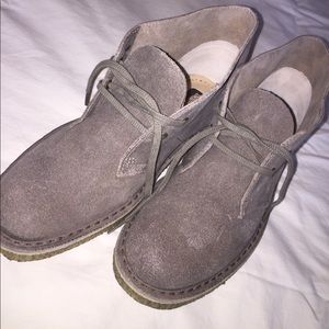 New In Box Clark’s Desert Boots, women’s size 7!