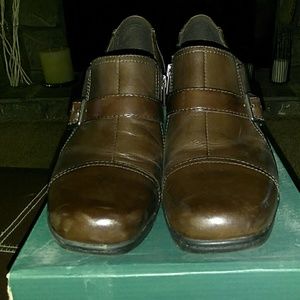 Shoe bootie, gently worn.