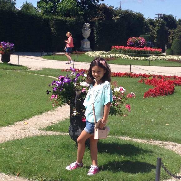 Meet your Posher, Core - Picture 1 of 1