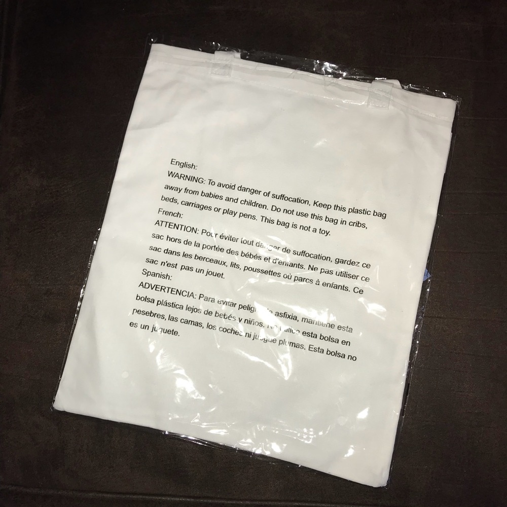 Sephora Rouge Bag - Picture 3 of 3