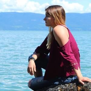 Meet your Posher, Destiny