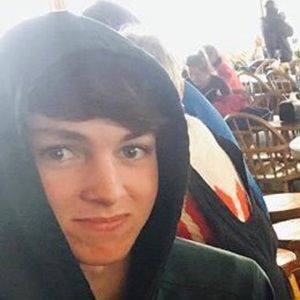 Meet your Posher, Aidan