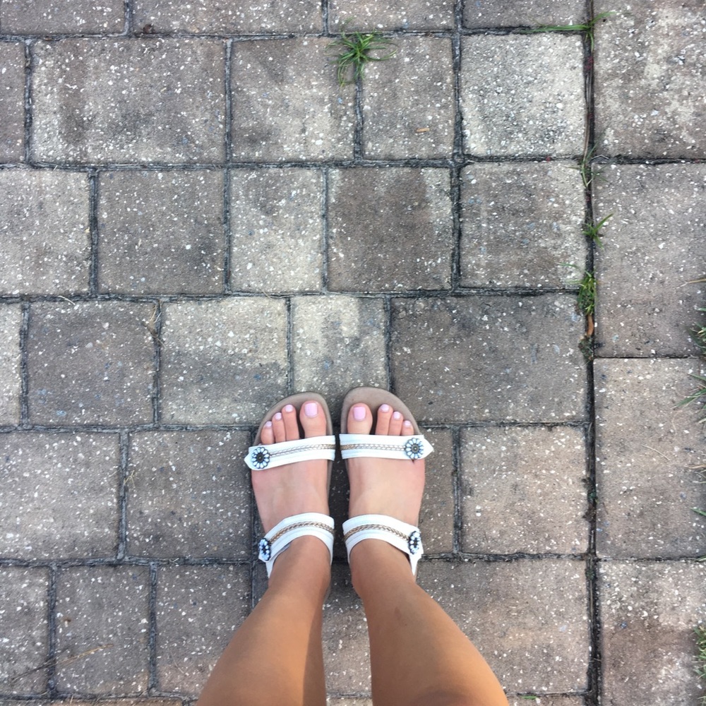 Aetrex sandals