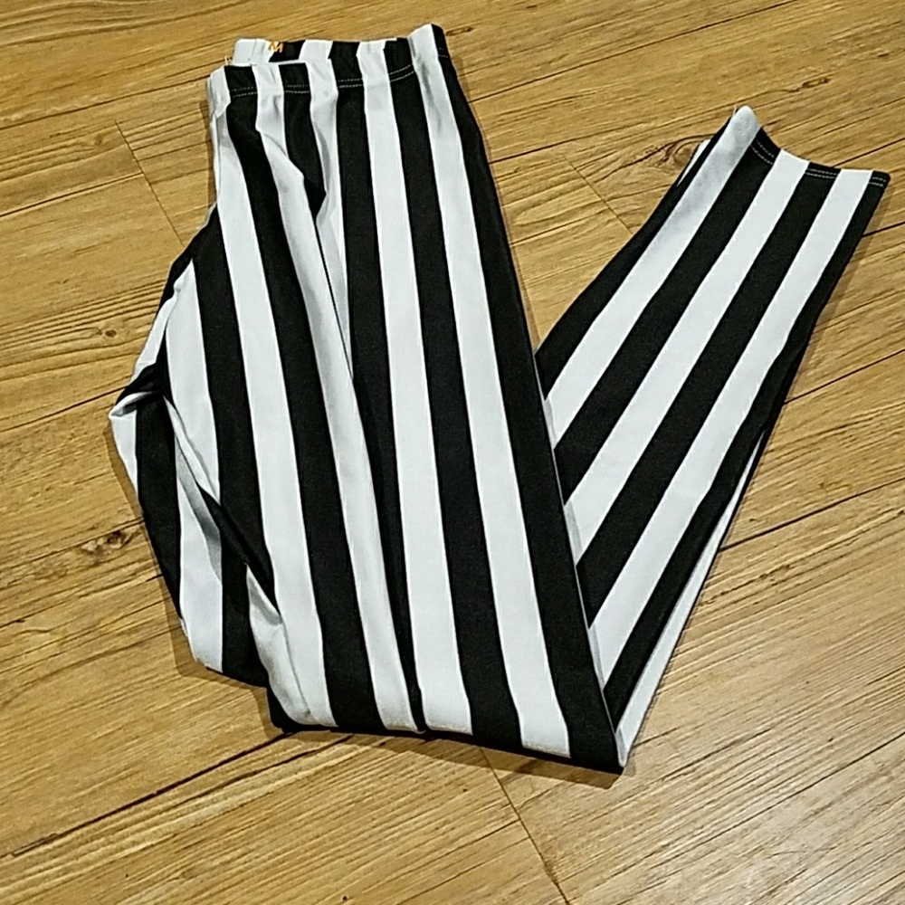 stripe leggings