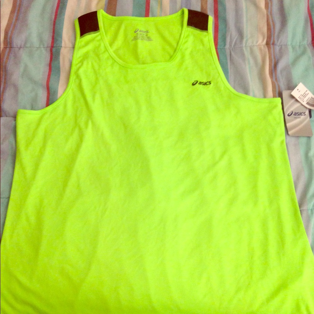 Brand new never worn asics tank top w/ camo print