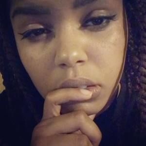 Meet your Posher, Katelynn