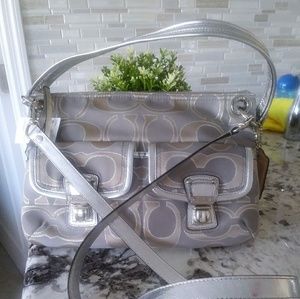 Coach Poppy Signature Hippie