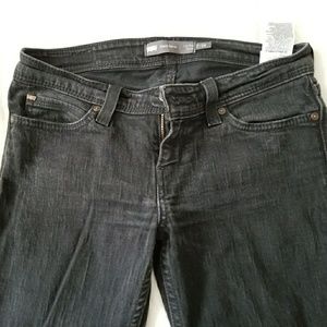 Levi's 505 Straight Leg in Black
