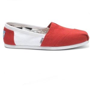 Red and white Toms - size 8