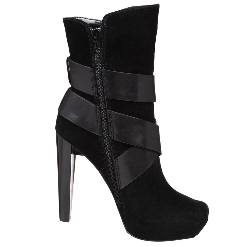 Jessica Simpson Jonas booties