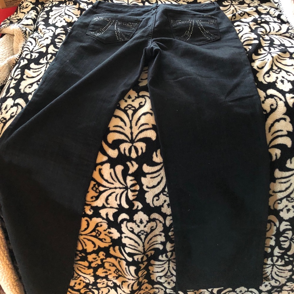 Pants - Picture 4 of 4