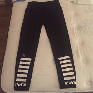 VSX CROPPED LEGGINGS