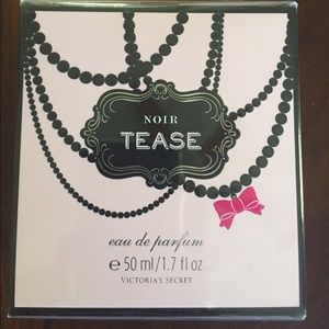 *NEW* Victoria's Secret Noir Tease eau de parfume