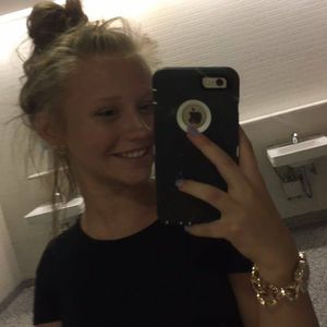 Meet your Posher, Marie