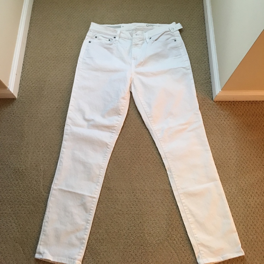 Gap Authentic Best Girlfriend Jeans, Size 8 R, NWT