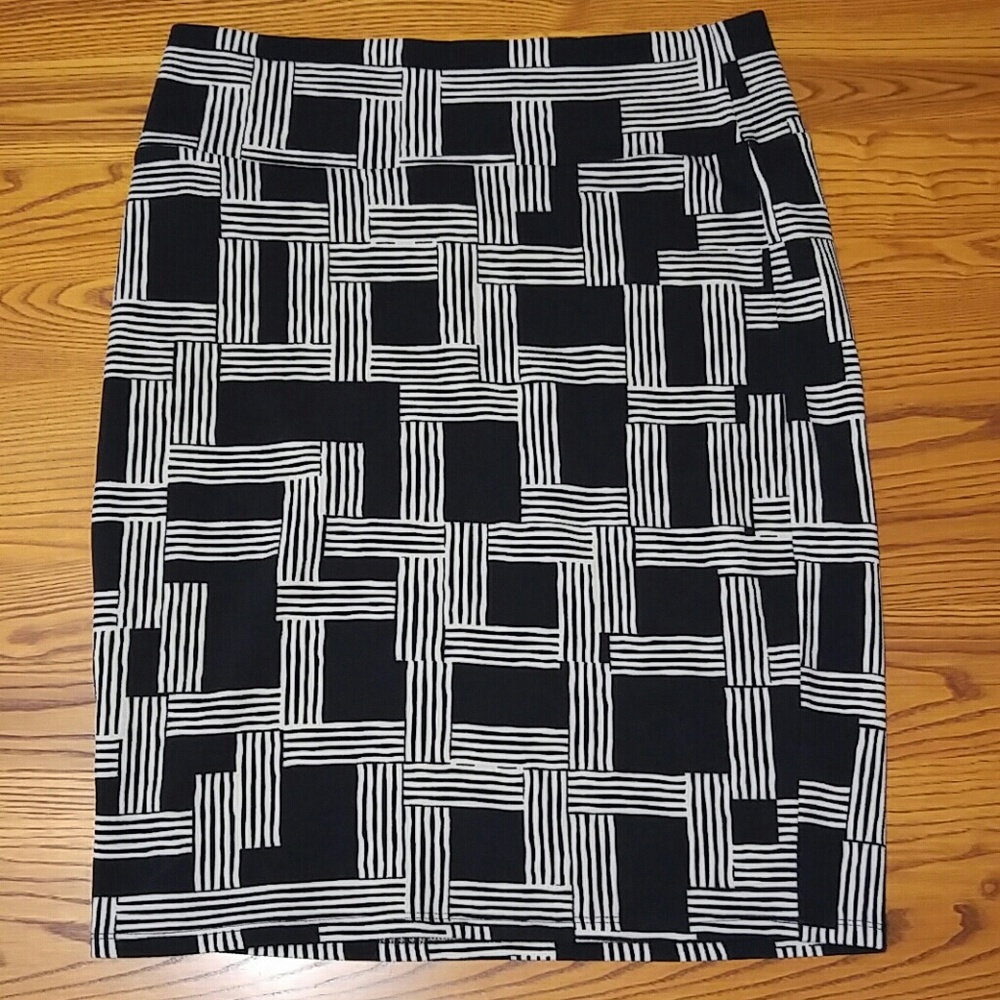 Lularoe Large Cassie