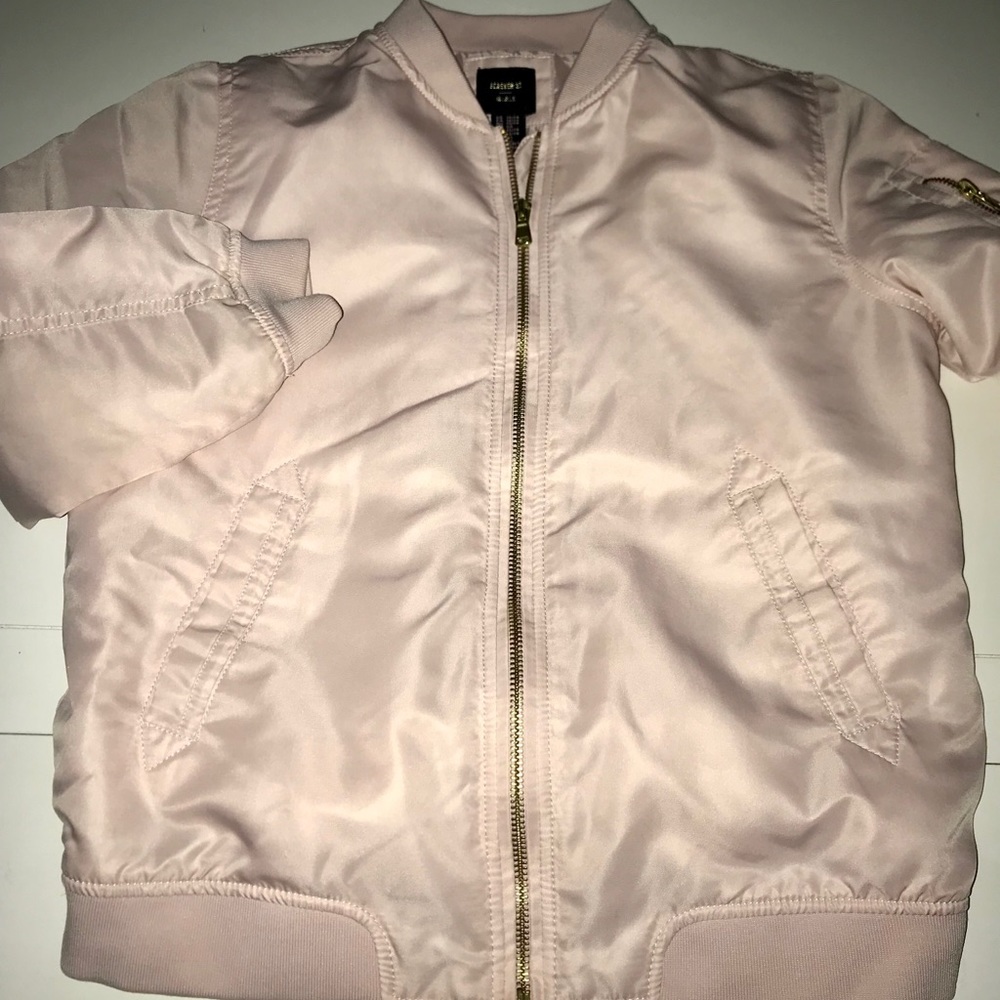 Girls Forever 21 pink bomber jacket