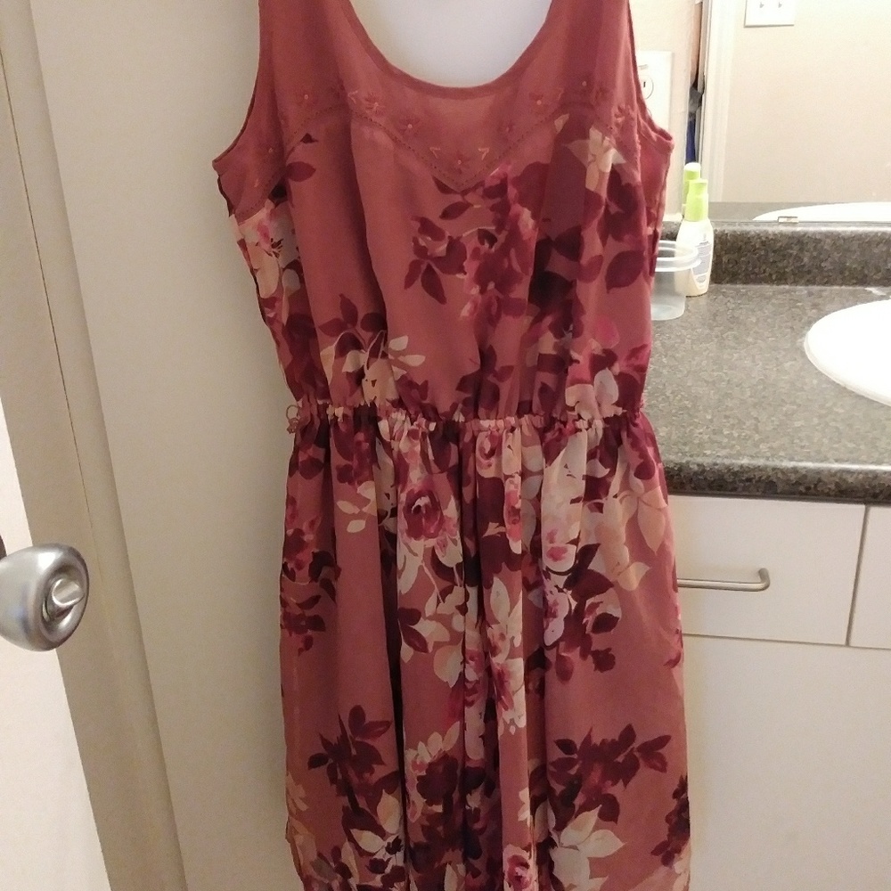 Lauren Conrad floral dress, small