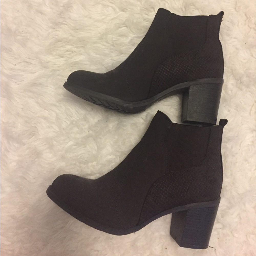 Size 9 Chocolate Brown booties- brand new