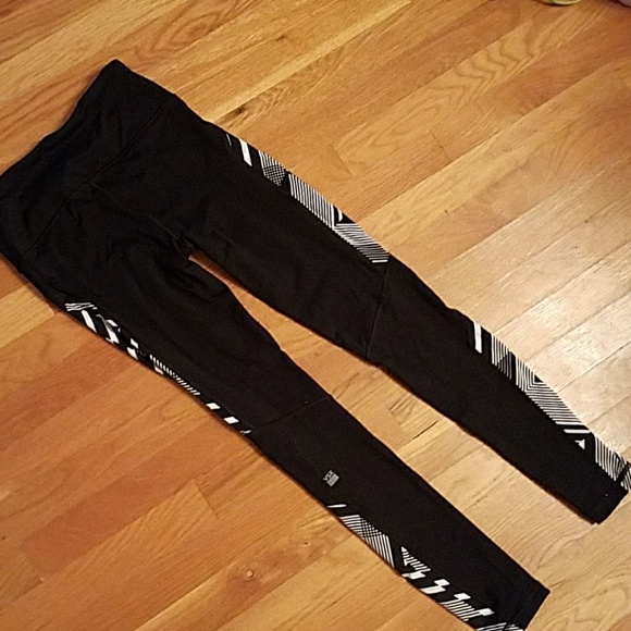 ⭐Discontinued Pattern⭐ VSX Knockout Tight XS Black - Picture 3 of 4